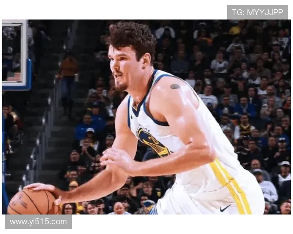 波斯特详解下半场防守策略重点在限制哈登非惯用手并控制犯规